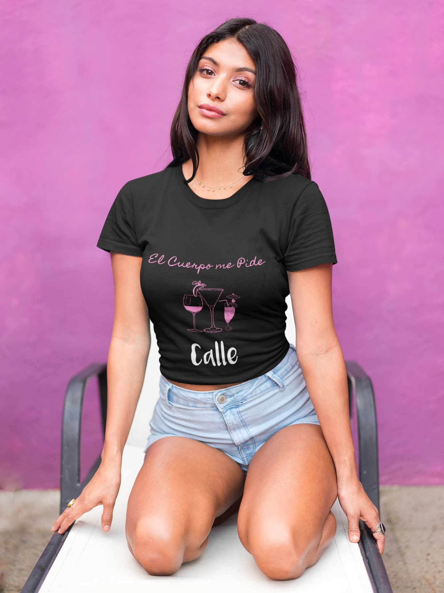 El Cuerpo Me Pide Calle Womens V-Neck